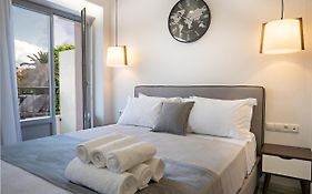 White&Gray Apartment